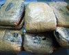 ۳۴۰ کیلوگرم موادمخدر در یزد کشف شد