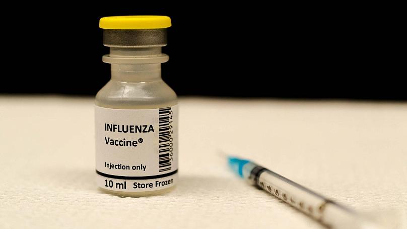 ترکیب مرگبار کووید-۱۹ و آنفلوانزا / از واکسن آنفلوانزا چه می‌دانیم؟