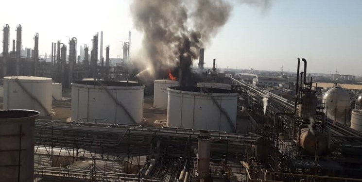 آتش‌سوزی در پتروشیمی بندر امام (ره) مهار شد/ علت حادثه در دست بررسی است