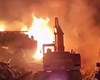 3 واحد مسکونی و تجاری در نوشهر در آتش سوخت