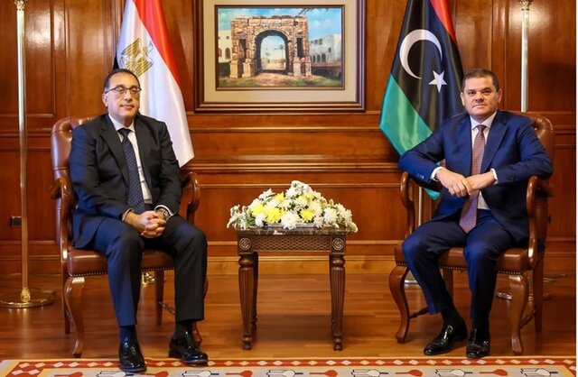 امضای ۱۱ توافق همکاری در سفر هیئت مصر به لیبی