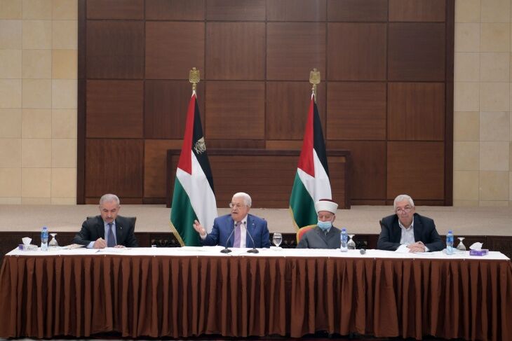 محمود عباس تعویق انتخابات فلسطین را اعلام کرد
