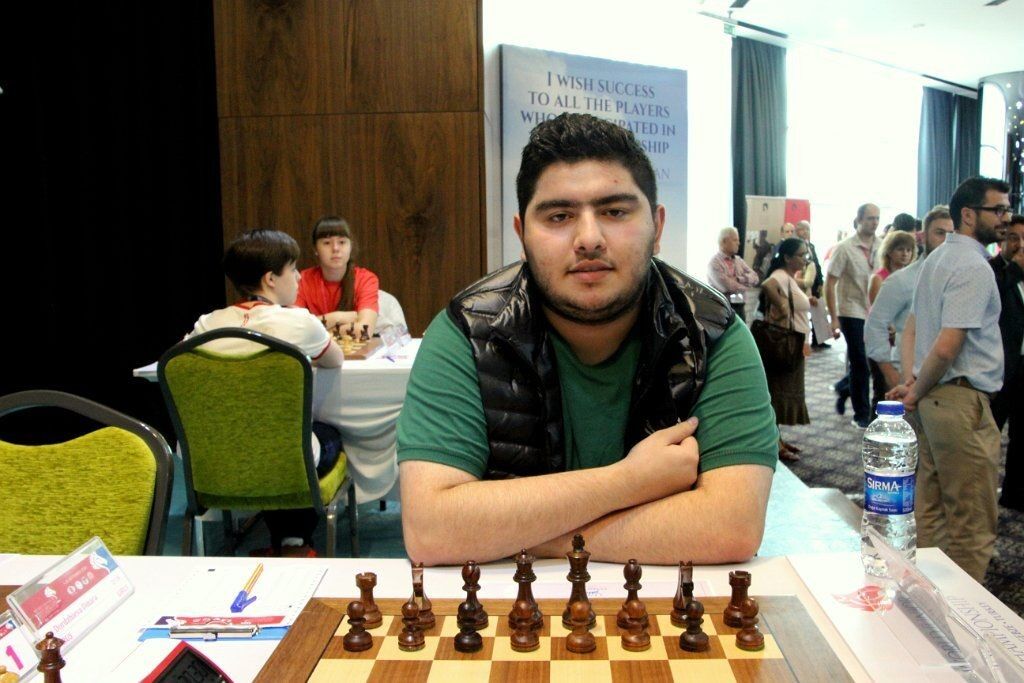 مقصودلو: استخدام مربی خارجی نیاز شطرنج ایران است