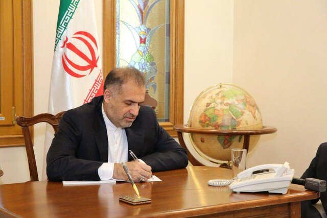 تفاهمنامه ایران و روسیه برای لغو الزام روادید گروه‌های توریستی امضا شد