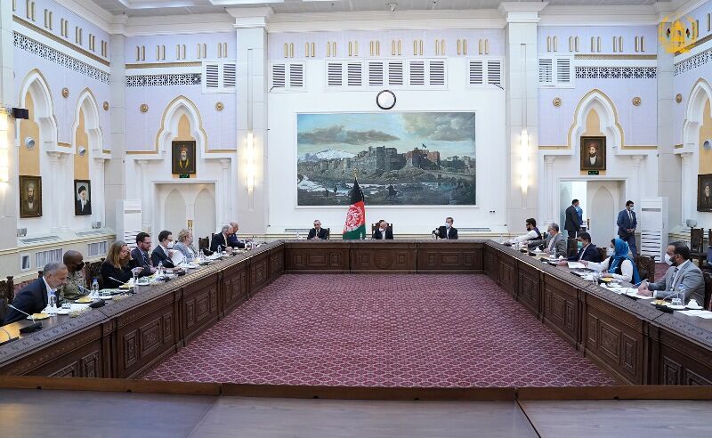 آغاز دور جدید مذاکرات خلیل زاد با مقامات افغانستان
