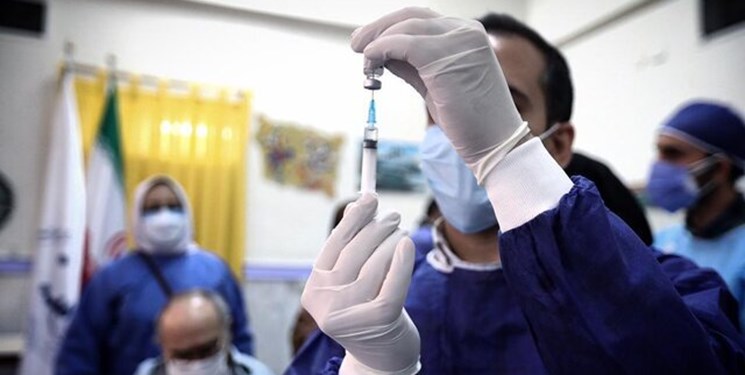 ۷۷ درصد مردم آذربایجان غربی نوبت اول واکسن کرونا را دریافت کردند