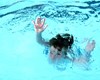 نجات دختر تهرانی از غرق شدن در ساحل بابلسر
