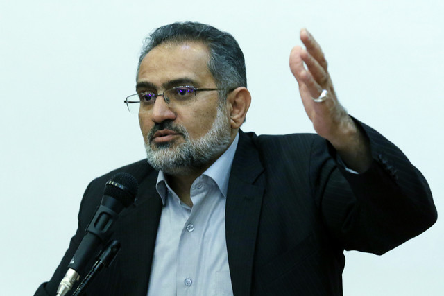 حسینی: رتبه بندی معلمان بار مالی سنگینی ایجاد می‌کند