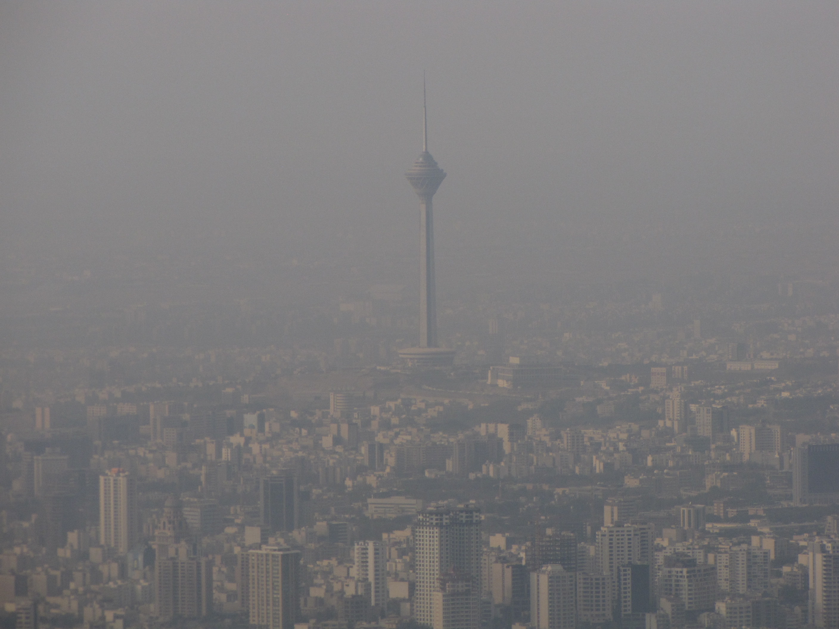 هشدار هواشناسی نسبت به آلودگی هوای تهران و کرج