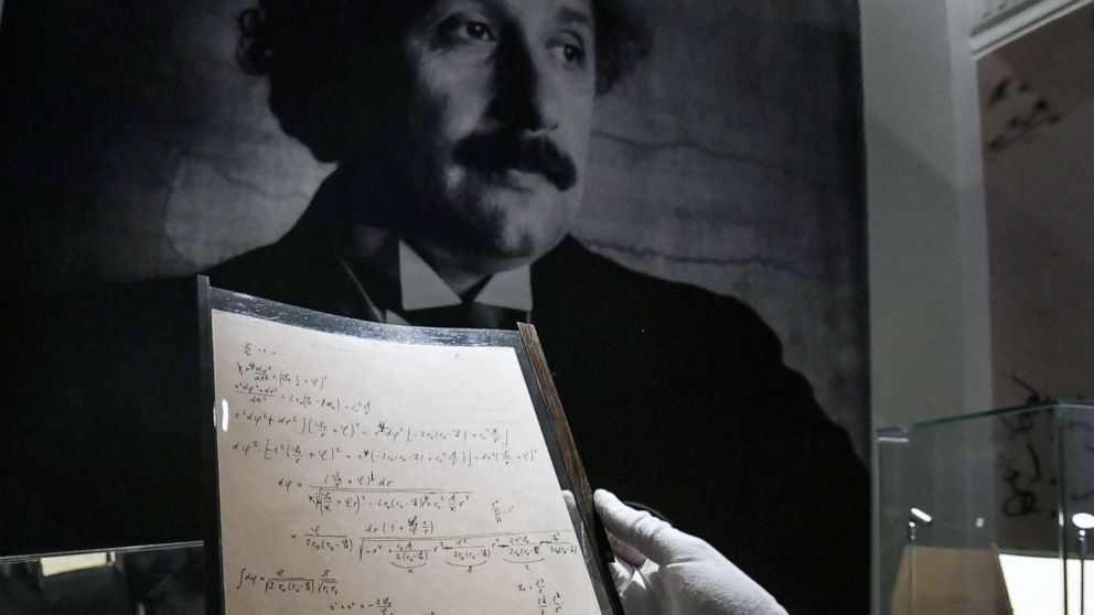 فروش 15 میلیون دلاری دست نوشته های اینشتین