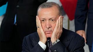 از سقوط لیره تا سقوط محبوبیت اردوغان