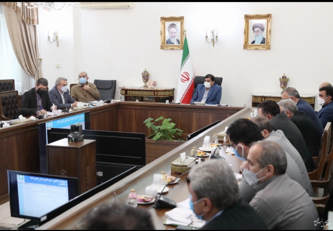 تشکیل کمیته ای برای تدوین برنامه مبارزه با آلودگی هوای تهران و کلانشهرها