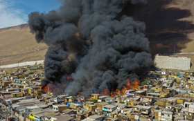   100 خانه در آتش سوزی شیلی سوختند