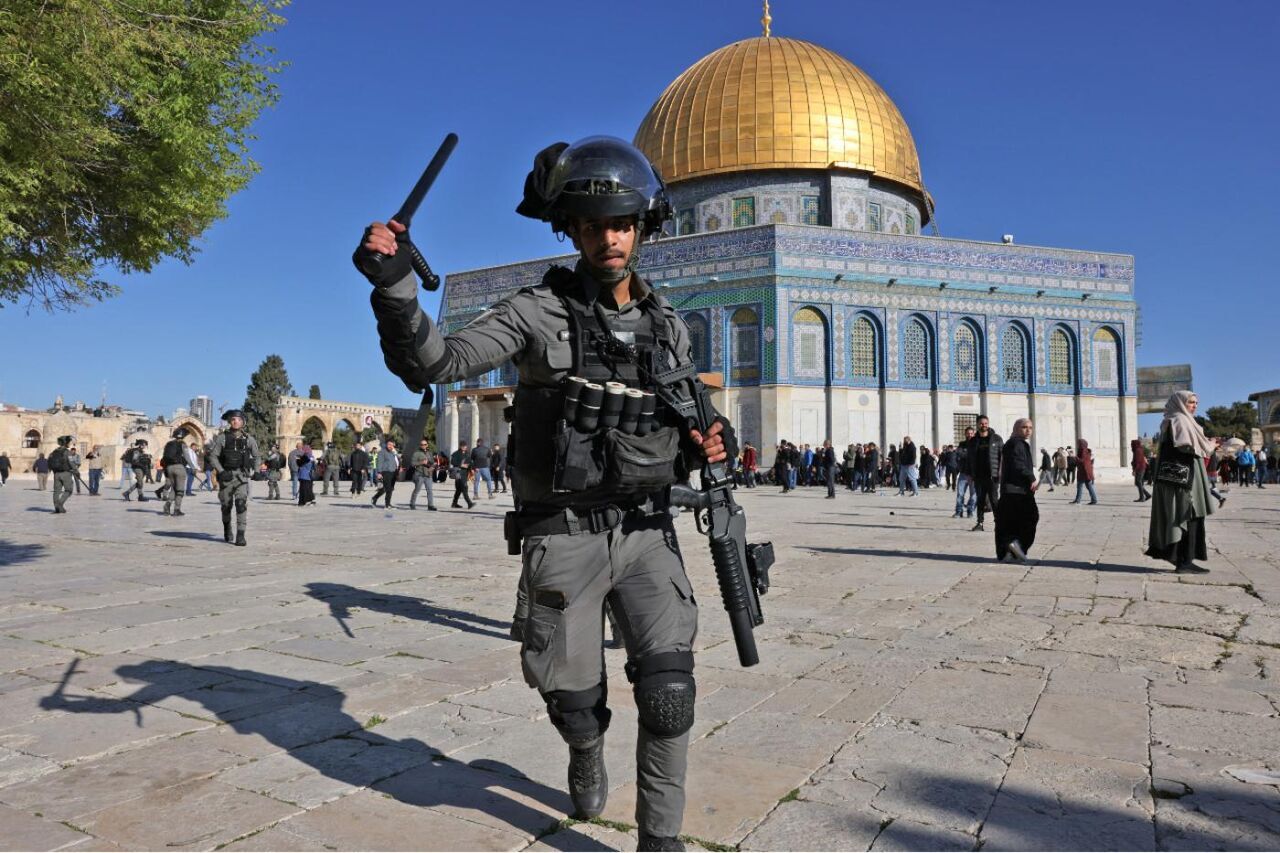 شلیک اسرائیلی ها به نمازگزاران روزه دار در مسجد الاقصی
