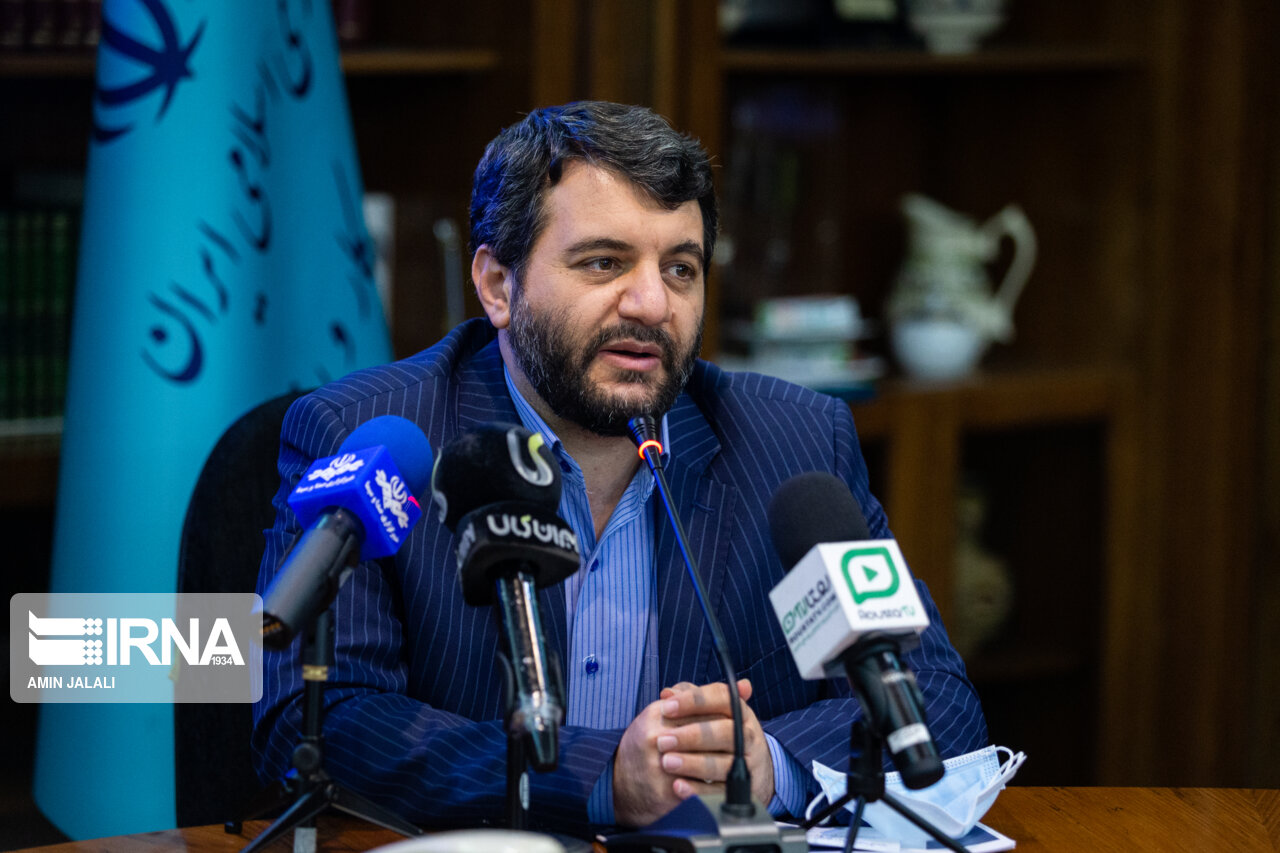 وزیر کار: کشورهای همسایه متقاضی داروهای ایرانی هستند
