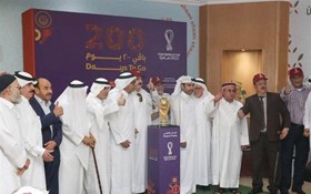   عکس/ نمایش عمومی جام قهرمانی جام جهانی در نقاط مختلف قطر