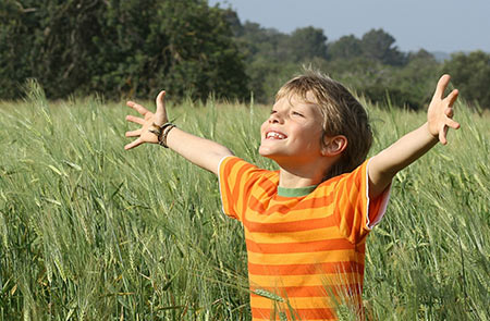 شاد بودن کودک در یک فعالیت کلید استعداد اوست