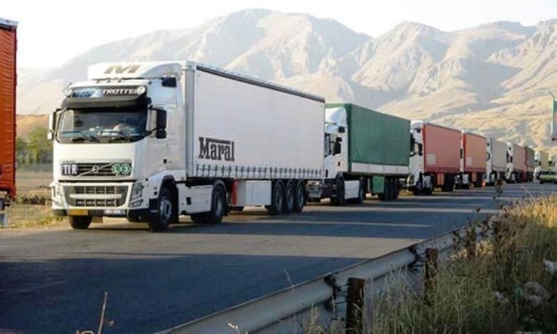 دست انداز عراق و پاکستان برای کامیونداران ایرانی