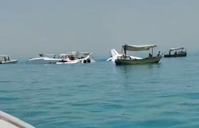 فیلم/سقوط هواپیمای آموزشی در آبهای حوالی قشم هرمزگان