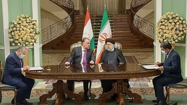 ۱۷ سند همکاری بین ایران و تاجیکستان امضا شد