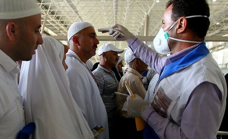 زائران حج تمتع معاینه پزشکی شدند/ آغاز واکسیناسیون مننژیت از امروز