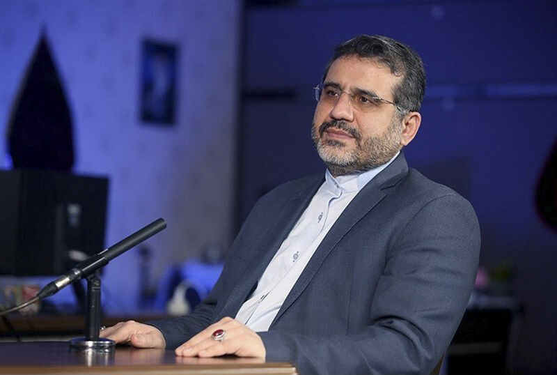 وزیر فرهنگ و ارشاد اسلامی به استان همدان سفر کرد
