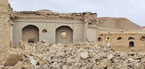 آغاز باز‌سازی خانه‌های زلزله‌زدگان بندر چارک