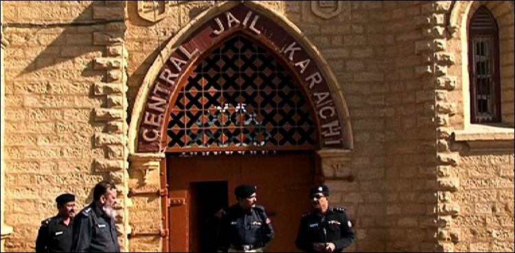 3 صیاد ایرانی حبس شده در پاکستان ، به کشور بازگشتند