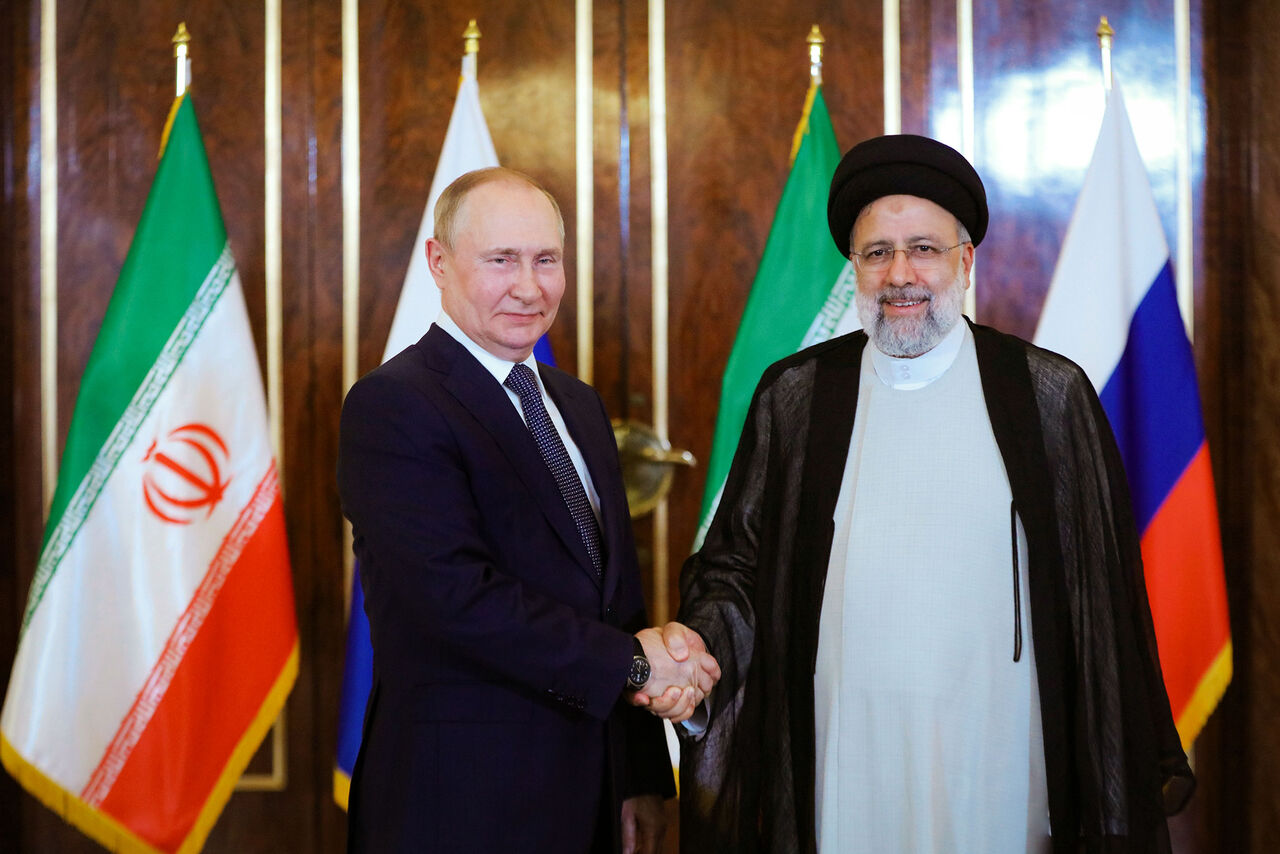 تارنمای آمریکایی: تحریم‌های واشنگتن، ایران و روسیه را متحدتر کرد