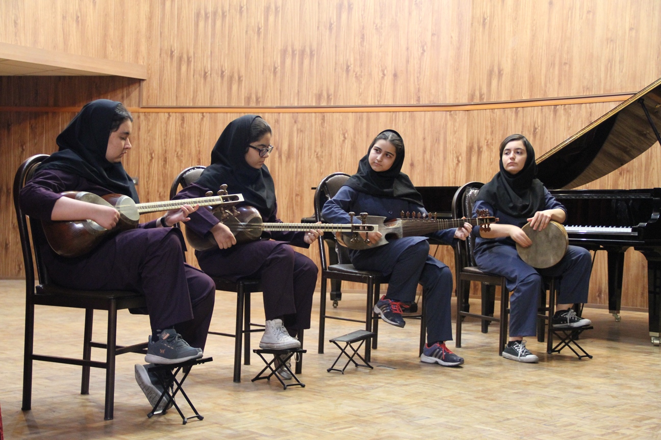 توضیحات آموزش وپرورش فارس در پی انتشار خبر حذف رشته موسیقی از هنرستان های دخترانه شیراز