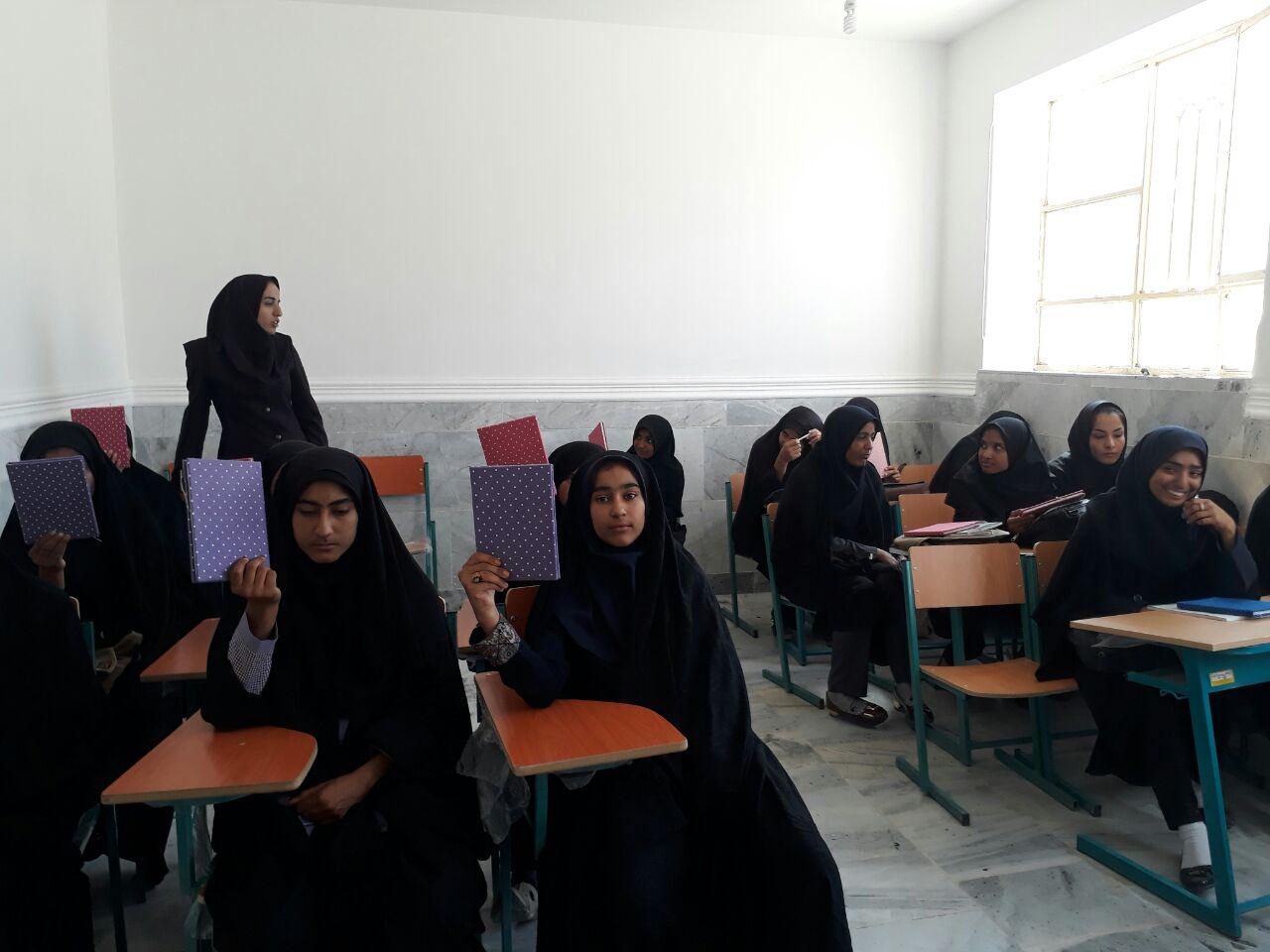 شکفتن گل امید در قلب دختران سرزمین آفتاب | ایران آنلاین