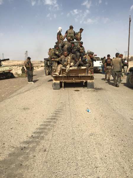 رزمندگان عراقی در انتظار ساعت صفر عملیات الشرقاط
