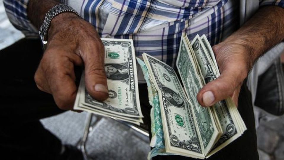 دلار کهنه می‌فروشیم